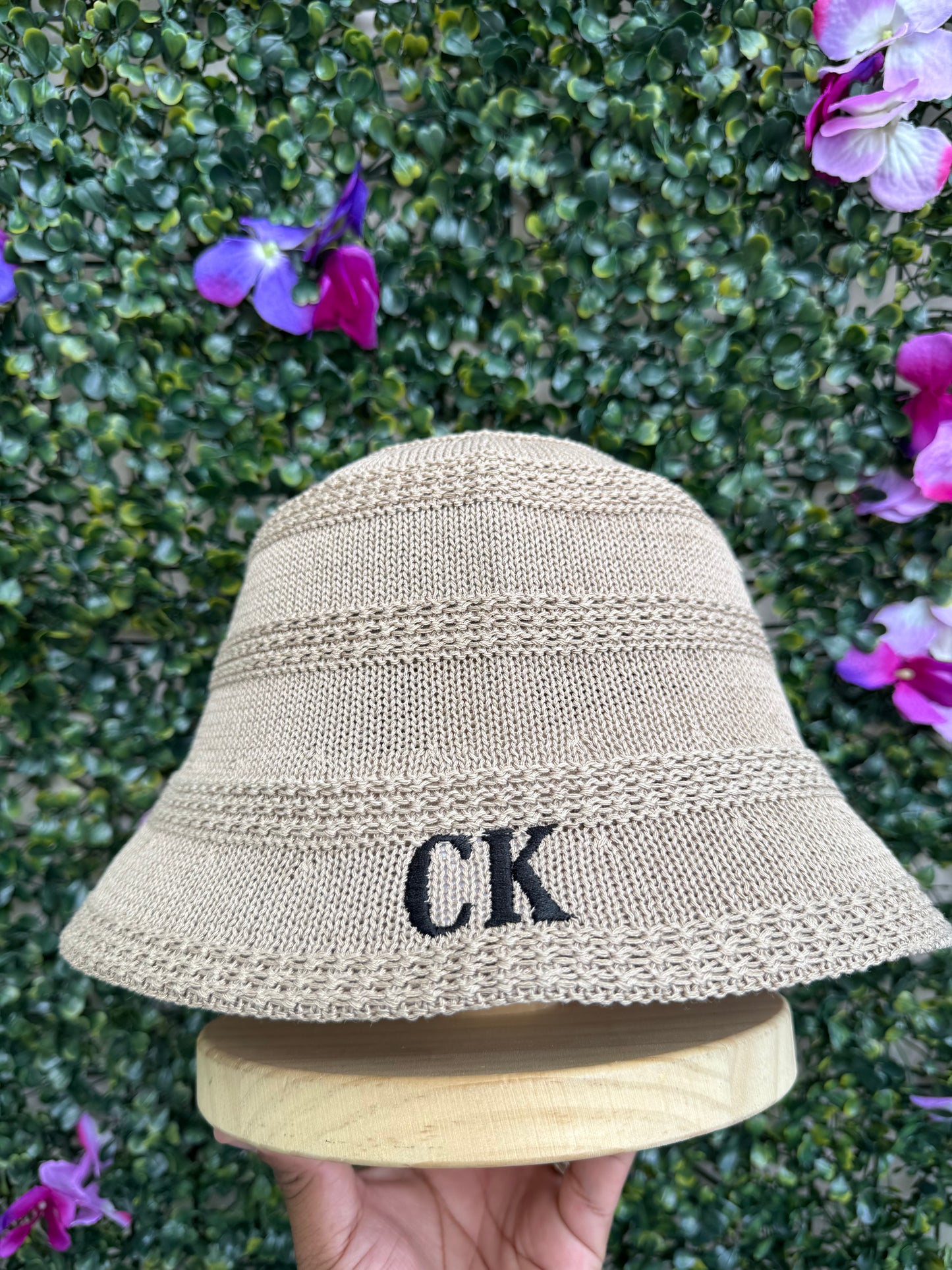 A- Straw Bucket hat