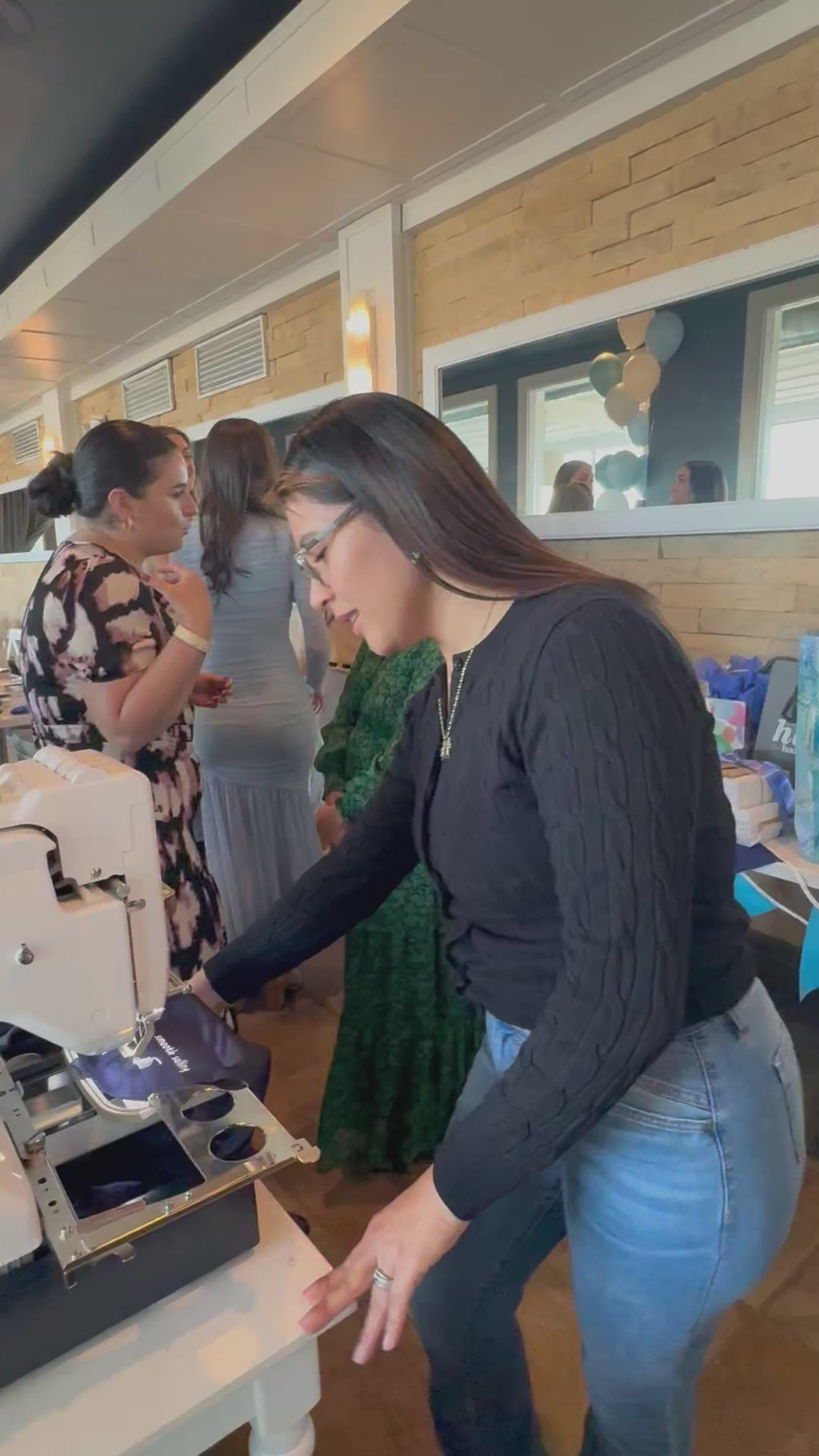 A1- Live Embroidery Event